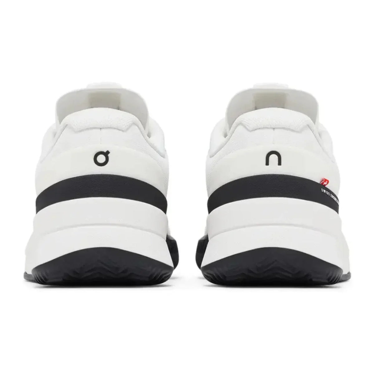 ON The Roger Pro 2 Clay 'White Black'