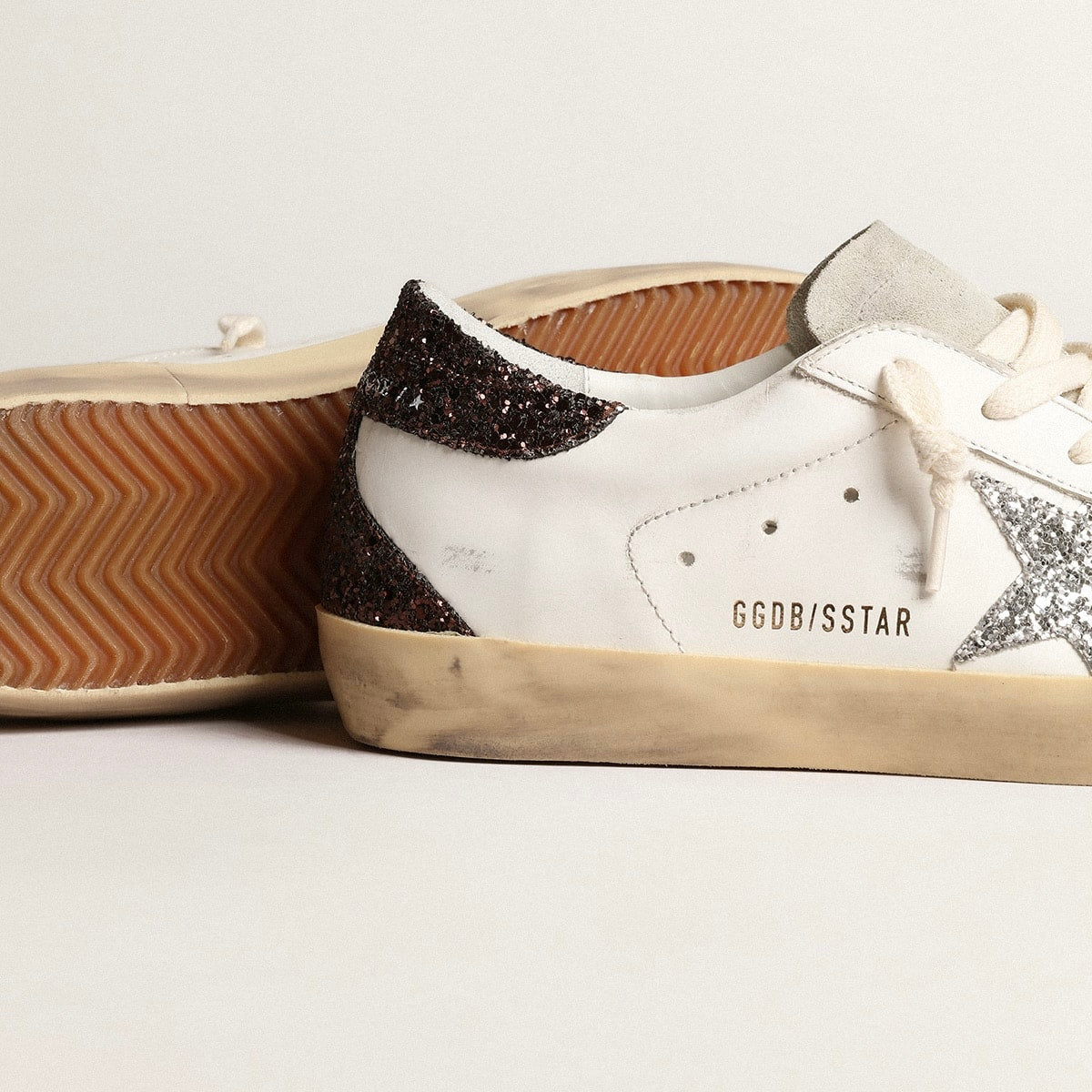 Golden Goose Super-Star with silver star and brown glitter heel tab(Women's)