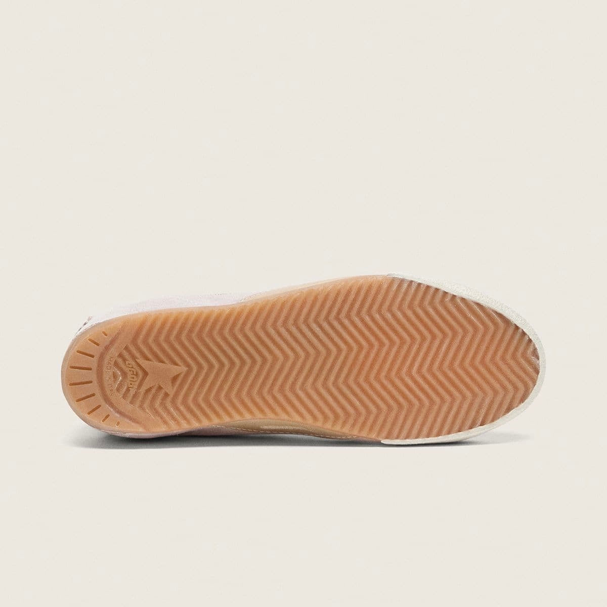 Golden Goos True-Star in pastel pink suede with silver star and heel tab(Women's)