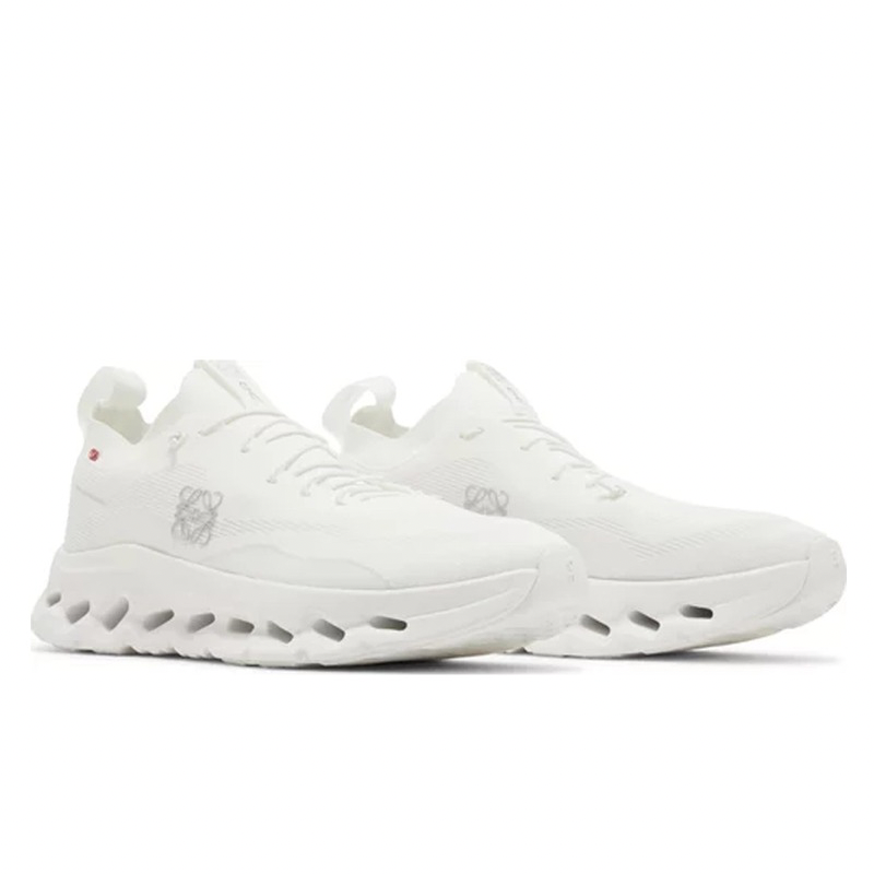 LOEWE x On Cloudtilt All White