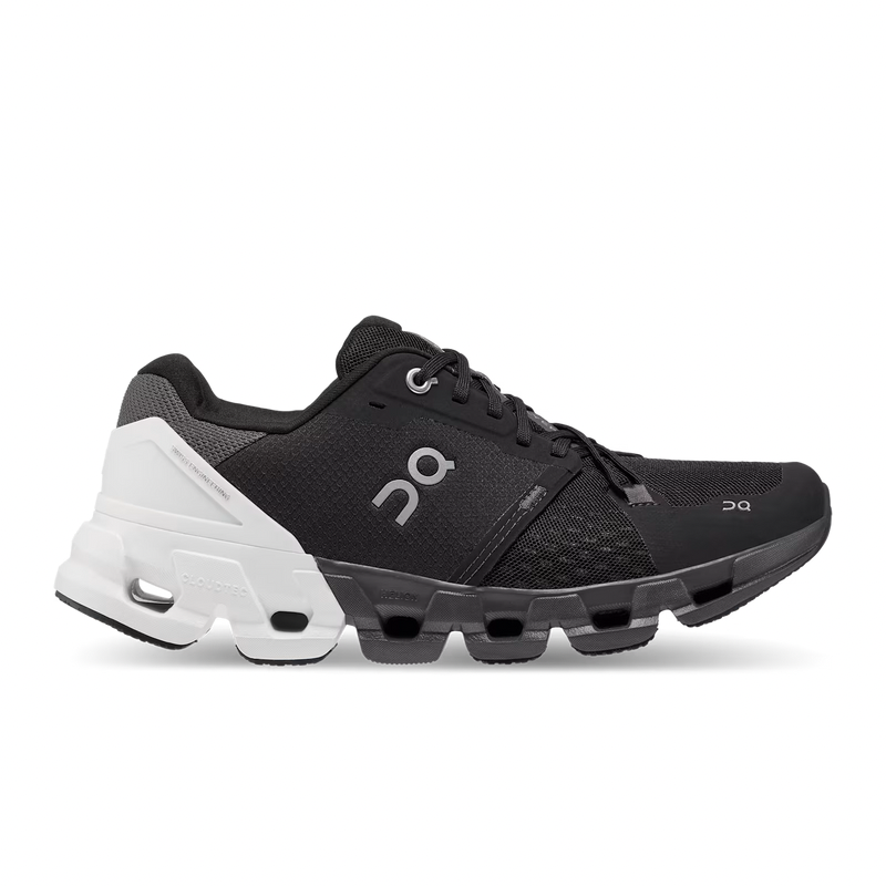 On Running Cloudflyer 4 Black/White